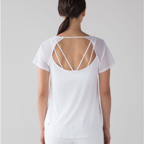 Looking for Lululemon Anew Short Sleeve Tee Size 6 Any color - Picture 5 of 5